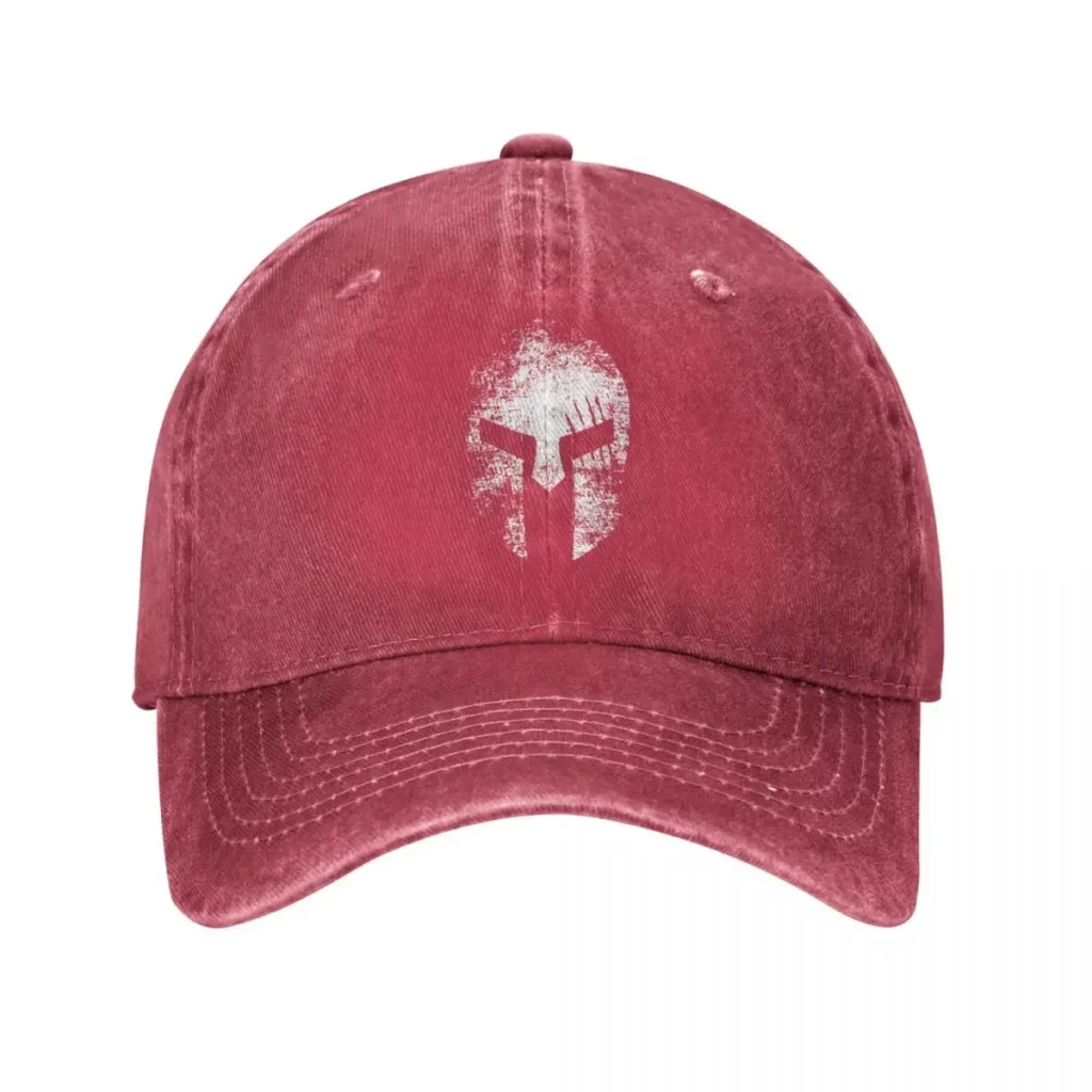 Casquette spartiate bordeaux avec motif de casque grec