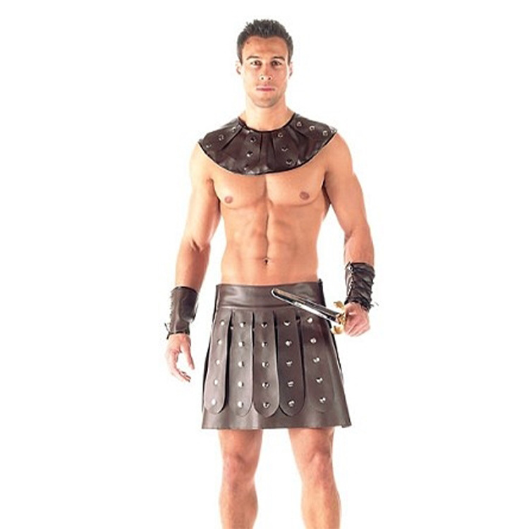 Costume romain spartiate homme – cape brune et accessoires