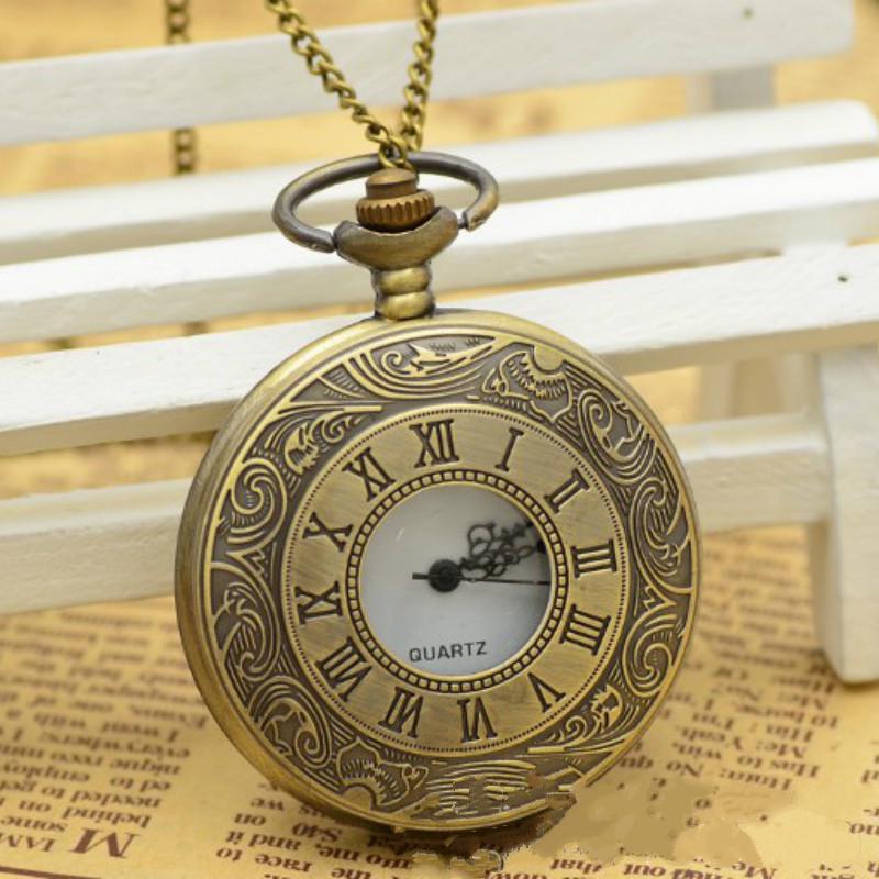 Montre gousset vintage à chiffres romains