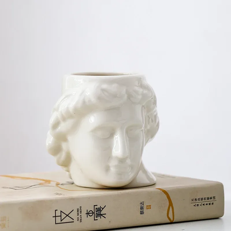 Mug buste d’Apollon grec – tasse sculptée blanche