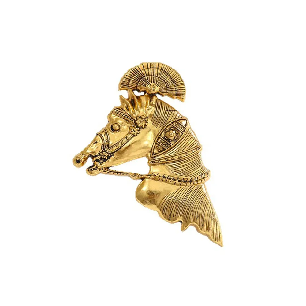 Broche chevalier grec – profil de cavalier antique doré