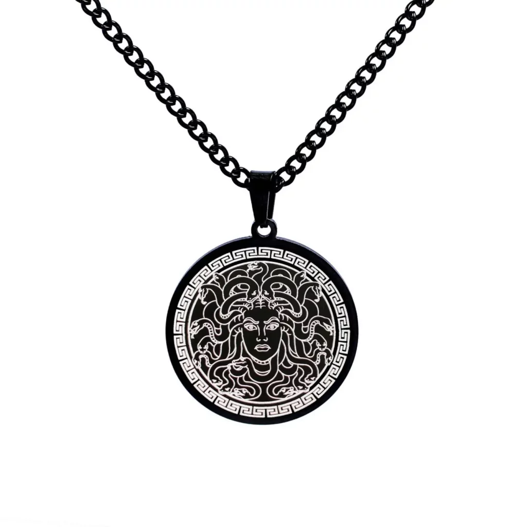 Collier Méduse grecque noir – pendentif Gorgone