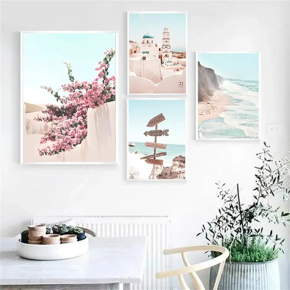 Galerie Santorin – bougainvilliers, plage et village grec