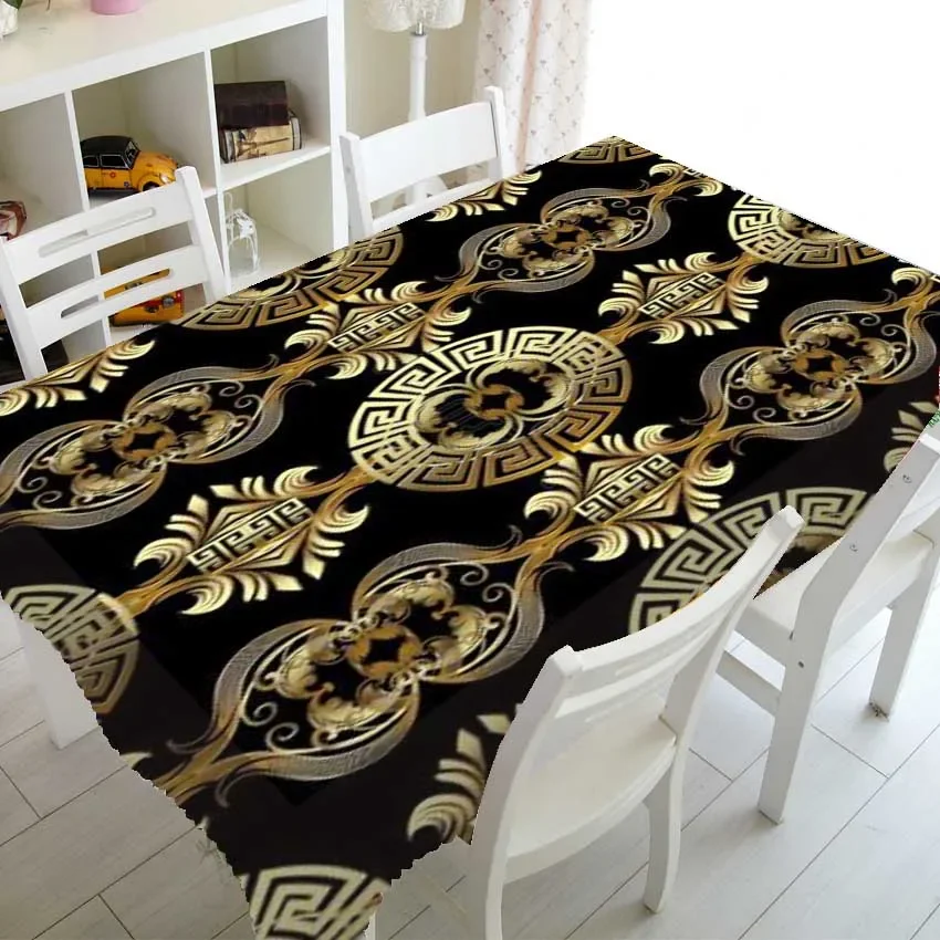 Nappe grecque noire et or – médaillons antiques et bordure de méandre