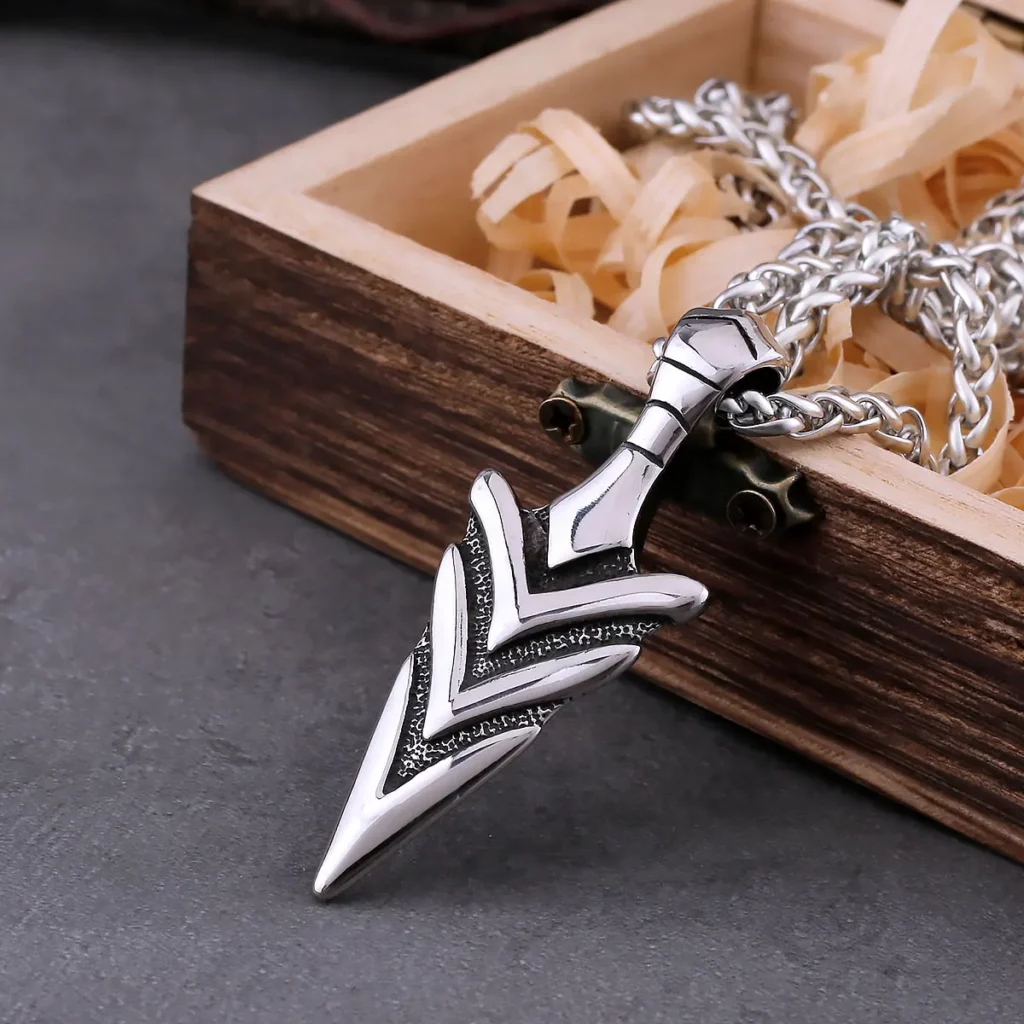 Collier spartiate Viking – Pendentif pointe de lance en acier inoxydable