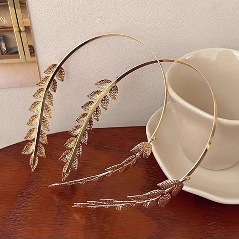 Couronne de laurier grecque dorée – feuillage fin