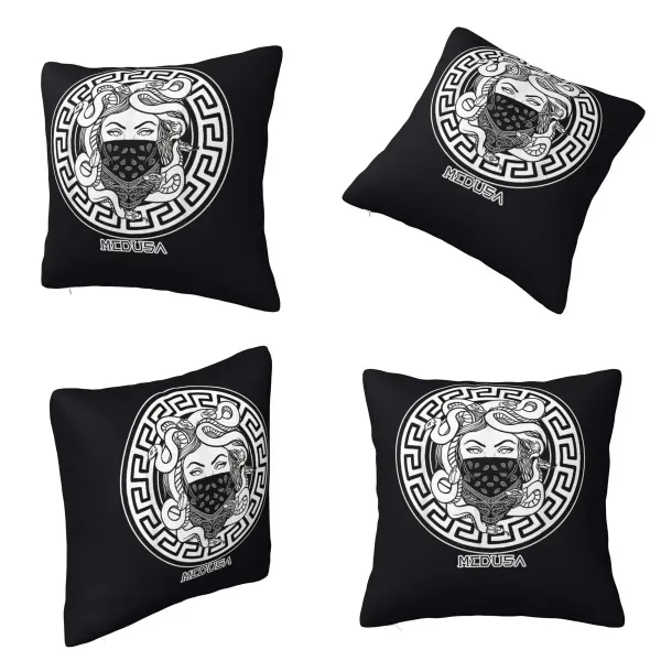 Housse de coussin Méduse – motif grec noir et blanc