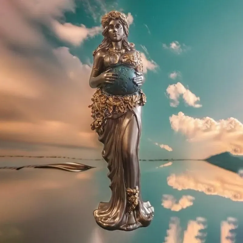 Statue de Gaïa – déesse grecque de la Terre avec globe