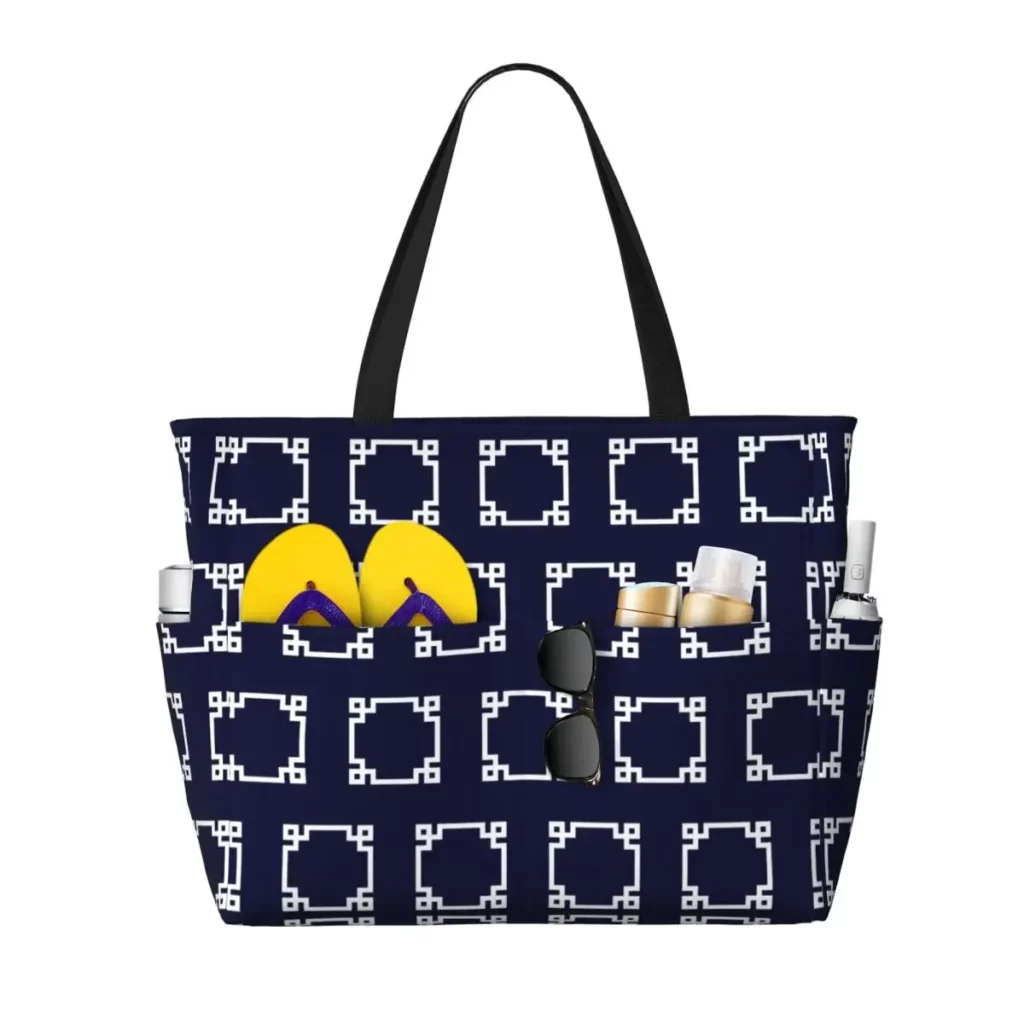Sac cabas grec bleu marine et blanc – motif carré 45 × 38 cm